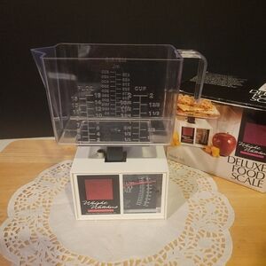 Vintage WW Deluxe Food Scale